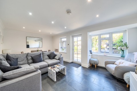 View Full Details for Lyndhurst Rise, Chigwell