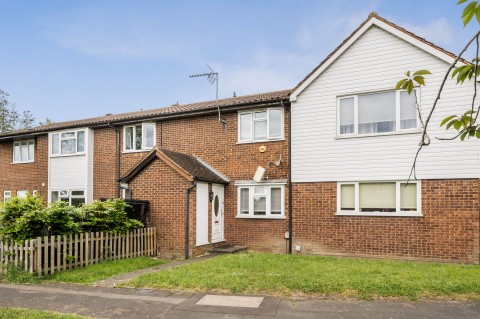 View Full Details for Bushbarns, Cheshunt, EN7