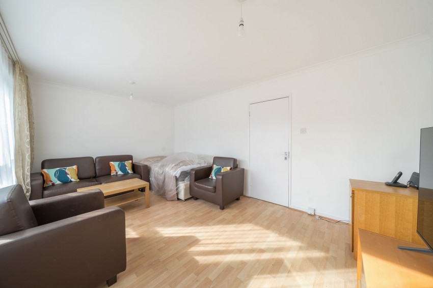 Images for Queens Drive, Datchworth Court, N4