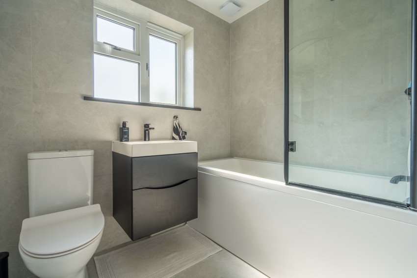 Images for Loughton Way, Buckhurst Hill