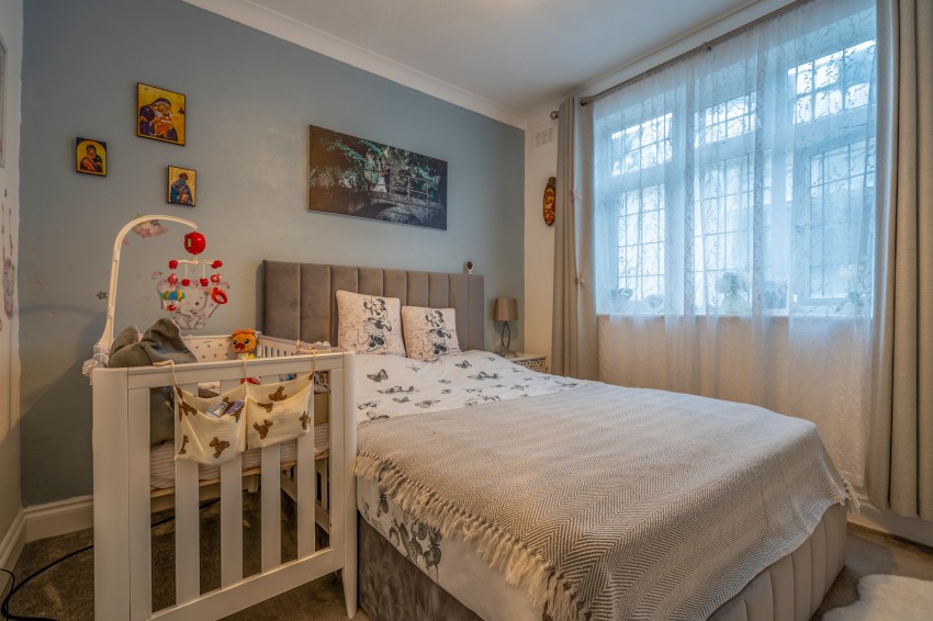 Images for Kensington Drive, Woodford Green