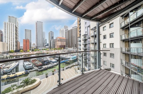 View Full Details for Boardwalk Place, London, E14