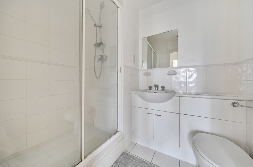 Images for Boardwalk Place, London