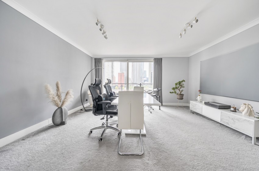 Images for Boardwalk Place, London