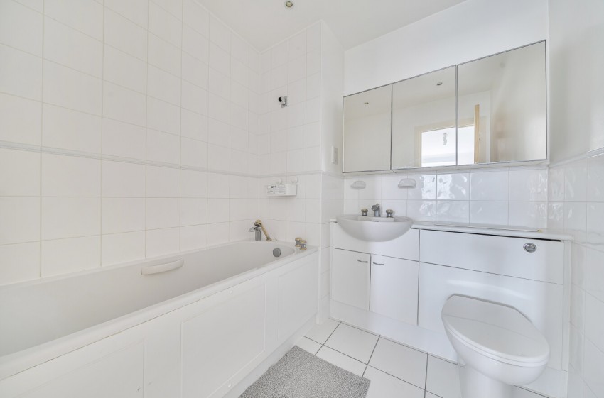 Images for Boardwalk Place, London