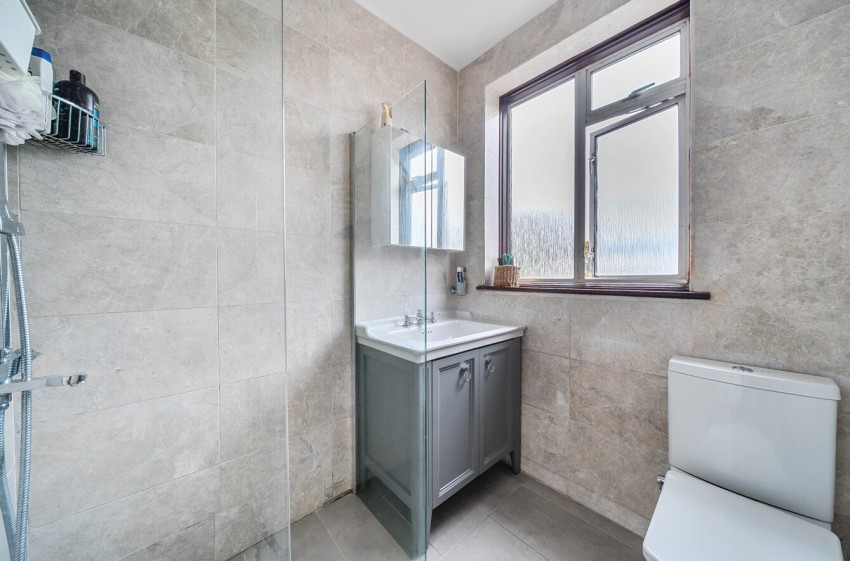 Images for Overton Road, London