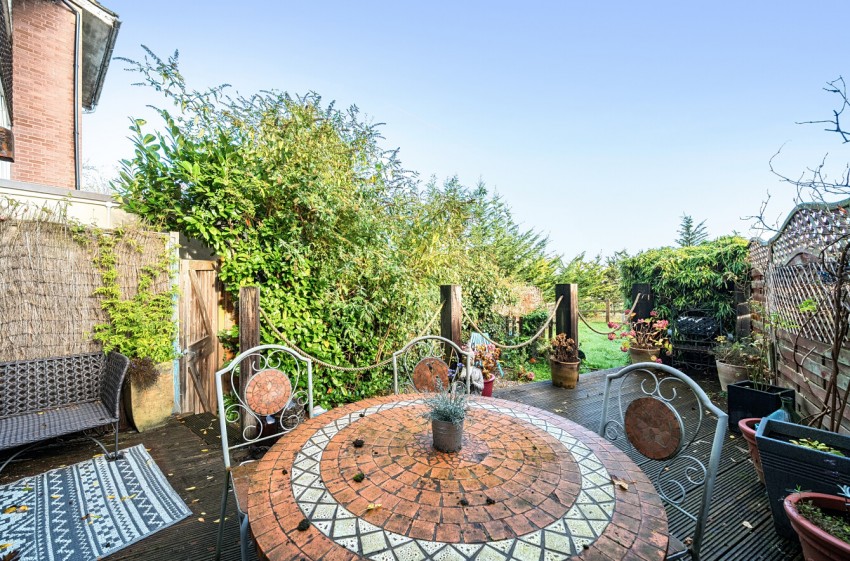 Images for Willowmead, Chigwell