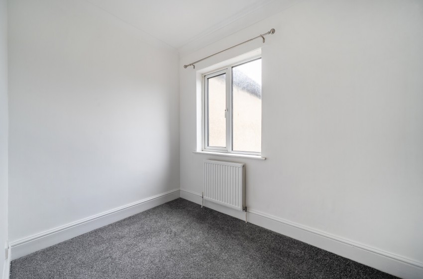 Images for Lyndhurst Drive, Hornchurch