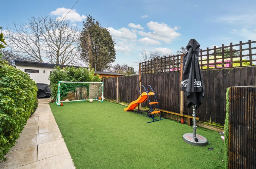 Images for Seabrook Gardens, Romford