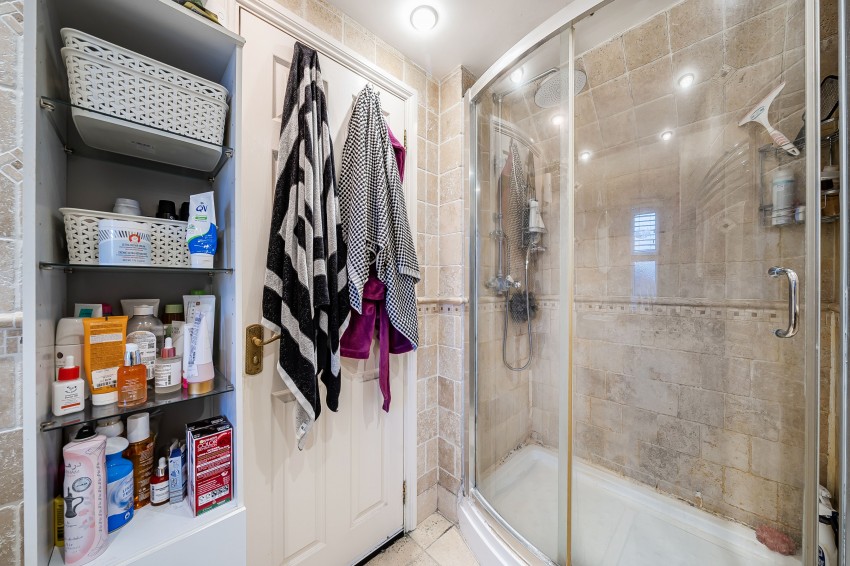 Images for Greenwich Way, Waltham Abbey