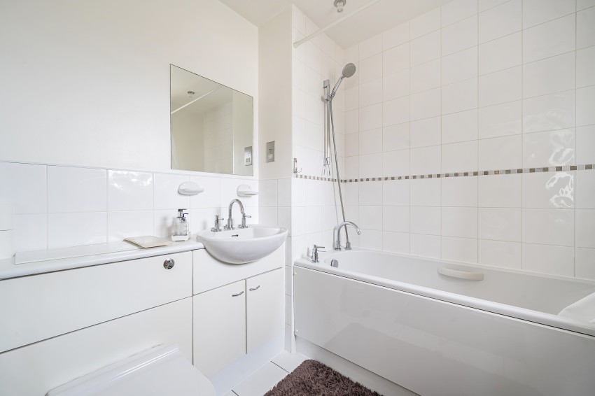 Images for Boardwalk Place, London